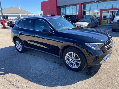 2026 Mercedes-Benz GLC 300 4MATIC