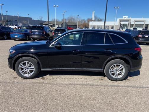 Black 2026 Mercedes-Benz GLC 300 4MATIC