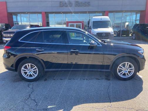 Black 2026 Mercedes-Benz GLC 300 4MATIC