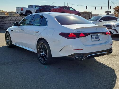 MANUFAKTUR Moonlight White Metallic 2025 Mercedes-Benz AMG E 53 E 4MATIC+