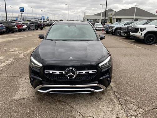 Night Black 2025 Mercedes-Benz GLA 250 4MATIC