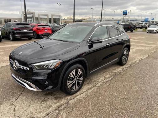 Night Black 2025 Mercedes-Benz GLA 250 4MATIC
