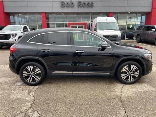 Night Black 2025 Mercedes-Benz GLA 250 4MATIC