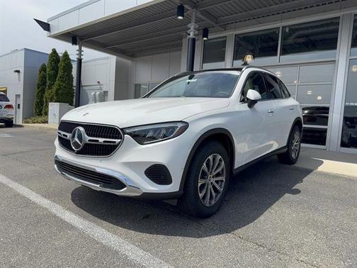 Polar White 2026 Mercedes-Benz GLC 300 4MATIC