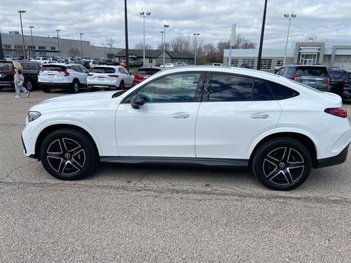 2026 Mercedes-Benz GLC 300 4MATIC Coupe