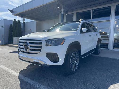 Polar White 2026 Mercedes-Benz GLS 450 4MATIC