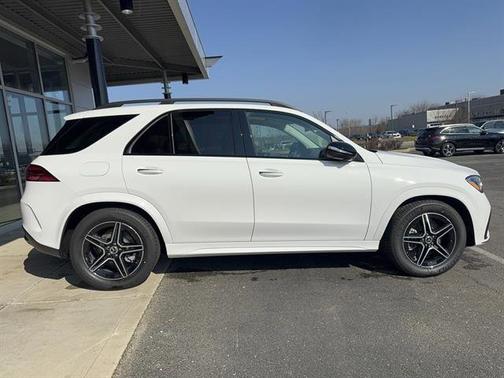 Polar White 2026 Mercedes-Benz GLE 350 4MATIC