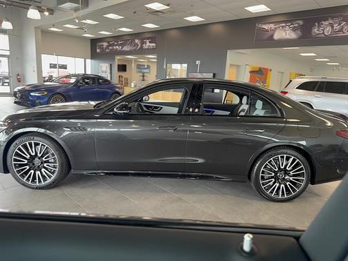 Graphite Grey Metallic 2026 Mercedes-Benz AMG E 53 E 4MATIC+