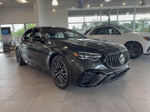 Graphite Grey Metallic 2026 Mercedes-Benz AMG E 53 E 4MATIC+