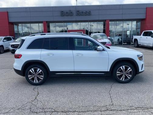 2025 Mercedes-Benz GLB 250 4MATIC