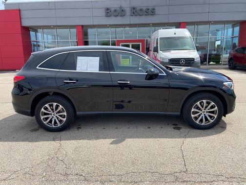 Black 2026 Mercedes-Benz GLC 300 4MATIC