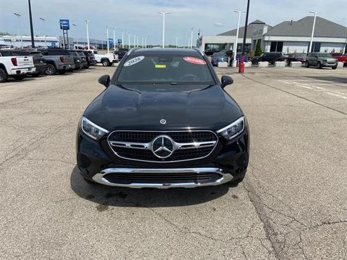 Black 2026 Mercedes-Benz GLC 300 4MATIC