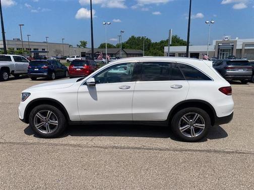 2022 Mercedes-Benz GLC 300 4MATIC