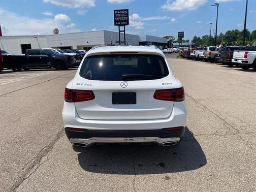 2022 Mercedes-Benz GLC 300 4MATIC