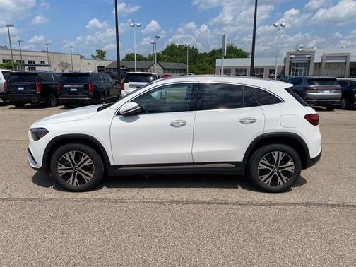 2025 Mercedes-Benz GLA 250 4MATIC