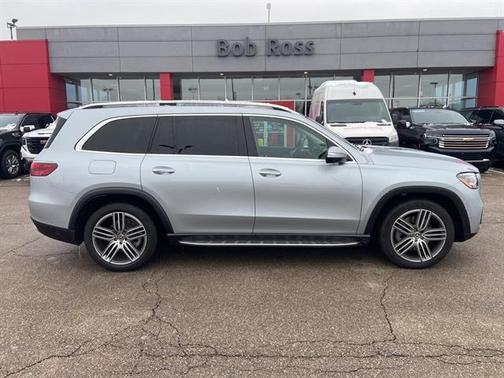 2025 Mercedes-Benz GLS 450 4MATIC