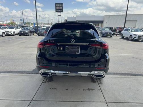 Black 2026 Mercedes-Benz GLC 300 4MATIC