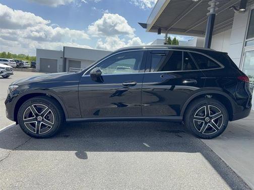 Black 2026 Mercedes-Benz GLC 300 4MATIC