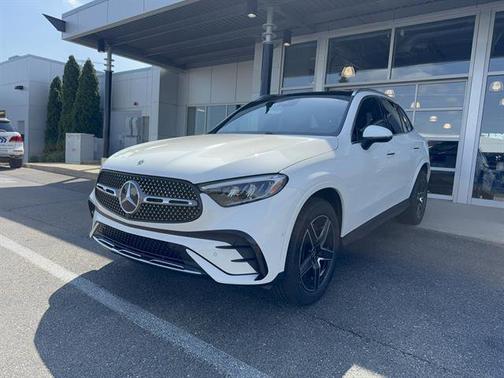 Polar White 2026 Mercedes-Benz GLC 300 4MATIC