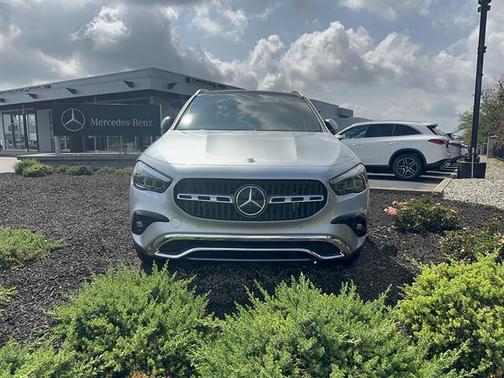 Cirrus Silver Metallic 2026 Mercedes-Benz GLA 250 4MATIC