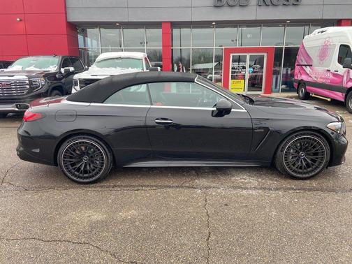 Obsidian Black Metallic 2025 Mercedes-Benz AMG CLE 53 4MATIC+