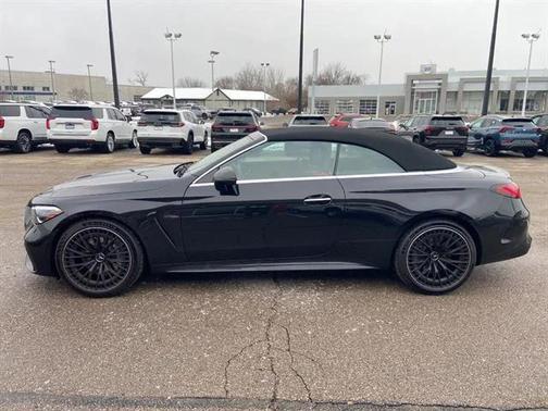 Obsidian Black Metallic 2025 Mercedes-Benz AMG CLE 53 4MATIC+