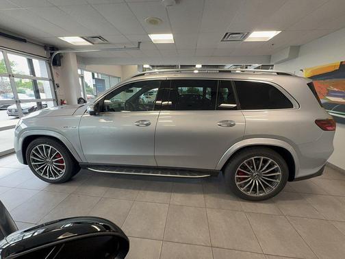 Cirrus Silver Metallic 2026 Mercedes-Benz AMG GLS 63 Base