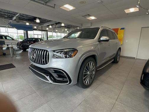 Cirrus Silver Metallic 2026 Mercedes-Benz AMG GLS 63 Base