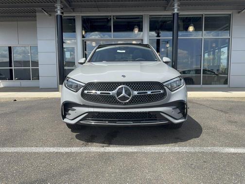 MANUFAKTUR Alpine Grey 2026 Mercedes-Benz GLC 300 4MATIC Coupe