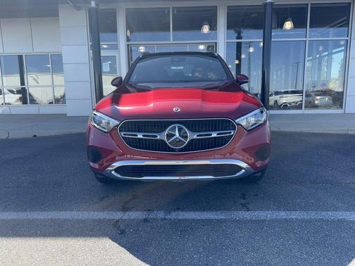 MANUFAKTUR Patagonia Red Metallic 2026 Mercedes-Benz GLC 300 4MATIC