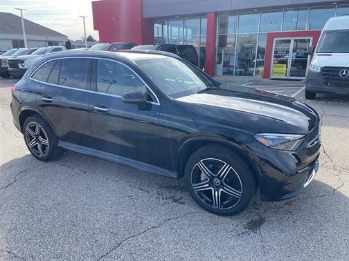 2026 Mercedes-Benz GLC 300 4MATIC