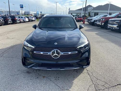 2026 Mercedes-Benz GLC 300 4MATIC