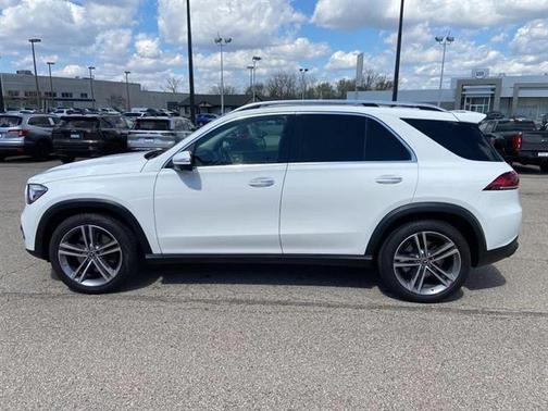 Polar White 2022 Mercedes-Benz GLE 450 4MATIC