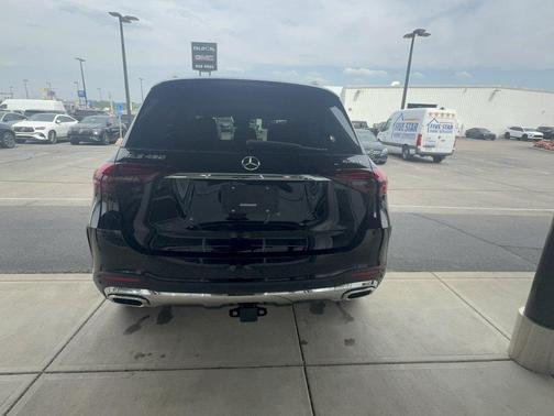 Black 2026 Mercedes-Benz GLE 450 4MATIC
