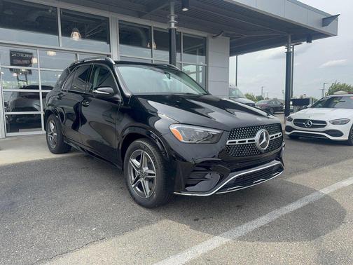 Black 2026 Mercedes-Benz GLE 450 4MATIC