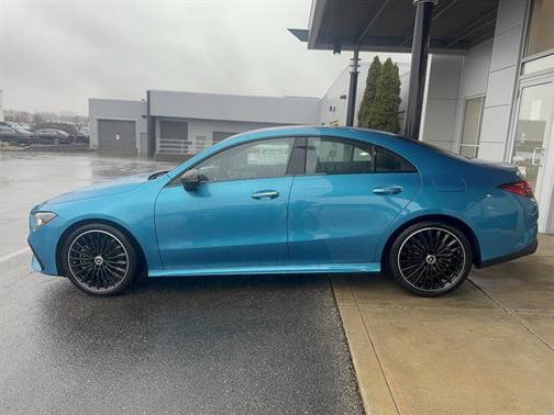 MANUFAKTUR Hyper Blue Metallic 2026 Mercedes-Benz CLA 250 4MATIC