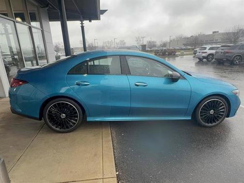 MANUFAKTUR Hyper Blue Metallic 2026 Mercedes-Benz CLA 250 4MATIC