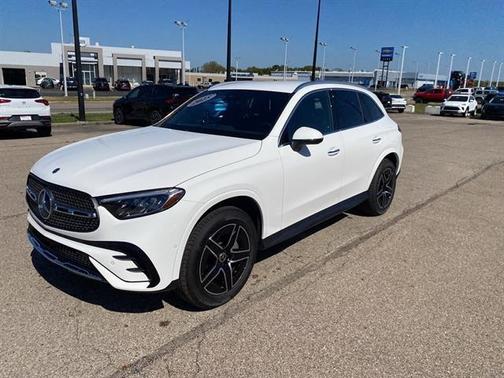 2025 Mercedes-Benz GLC 350e Base