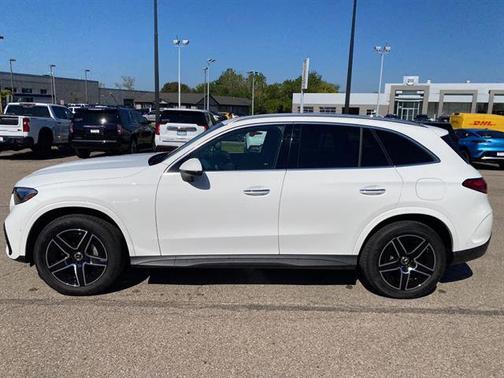 2025 Mercedes-Benz GLC 350e Base