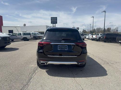 Black 2026 Mercedes-Benz GLE 350 4MATIC