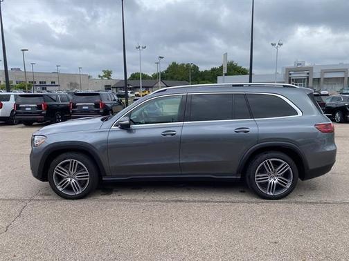 2024 Mercedes-Benz GLS 450 4MATIC