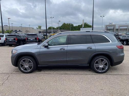 Selenite Grey Metallic 2024 Mercedes-Benz GLS 450 4MATIC