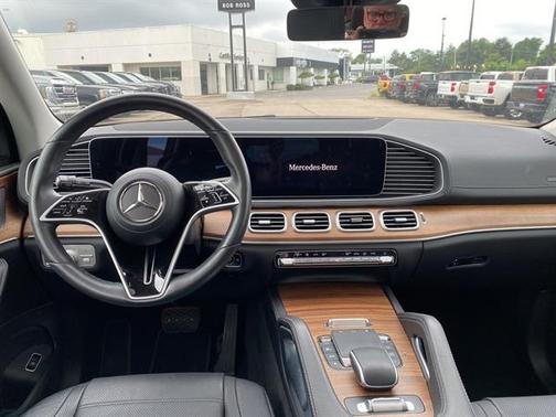 2024 Mercedes-Benz GLS 450 4MATIC