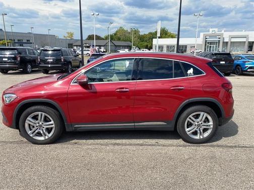 MANUFAKTUR Patagonia Red Metallic 2022 Mercedes-Benz GLA 250 4MATIC