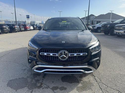Night Black 2026 Mercedes-Benz GLA 250 4MATIC