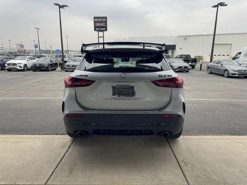 Cirrus Silver Metallic 2026 Mercedes-Benz AMG GLA 35 4MATIC