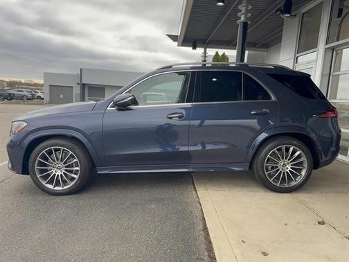 Twilight Blue Metallic 2026 Mercedes-Benz GLE 350 4MATIC