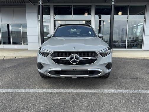 MANUFAKTUR Alpine Grey 2026 Mercedes-Benz GLC 300 4MATIC