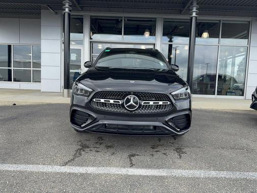 Cosmos Black Metallic 2026 Mercedes-Benz GLA 250 4MATIC