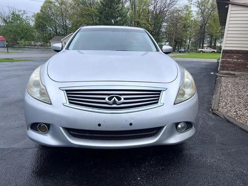 Liquid Platinum 2012 INFINITI G37x Base